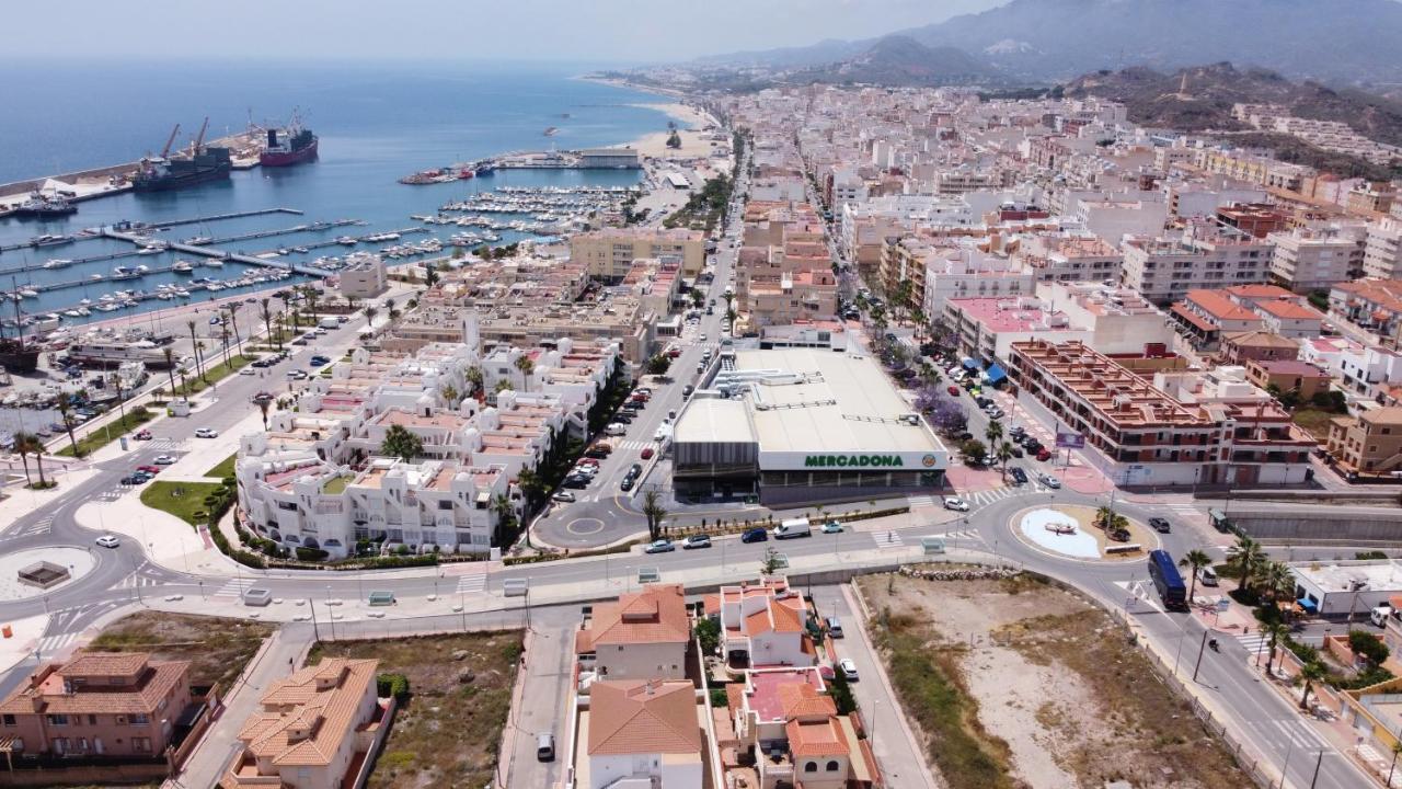 Apartamento Atico Pinar de Garrucha con vistas al mar-Gran Terraza Exterior foto